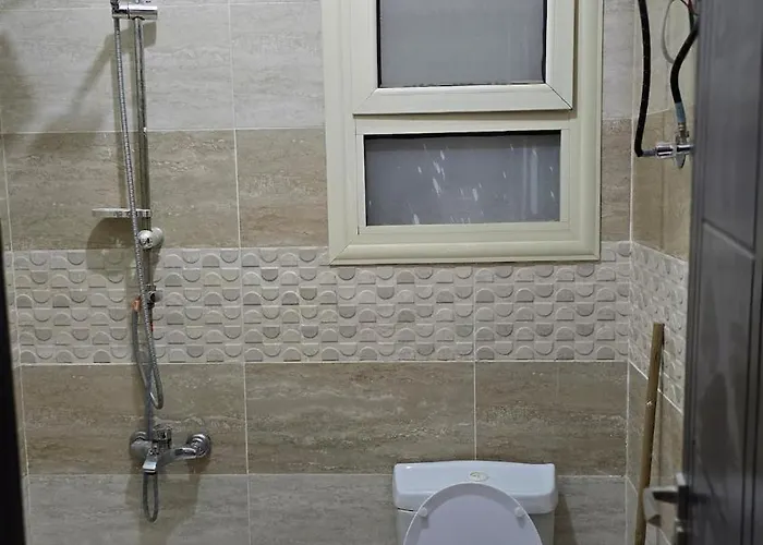 Apartman Ground-floor In Garden, 3 Bedrooms, In Lasrinetta, Mini Egypt *